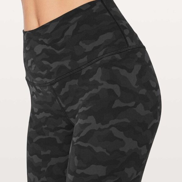 Lululemon Align Crop *21" Sequoia Camo Print Deep Coal Black - Picture 6 of 6